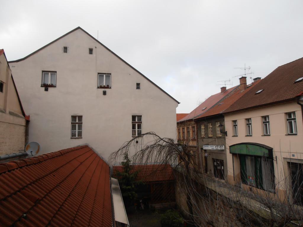 Penzion U Ceske Koruny Їчін Екстер'єр фото